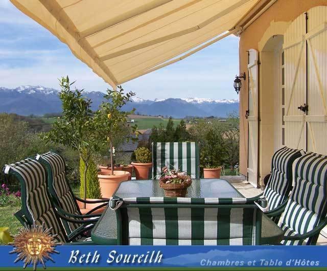 Beth Soureilh Adults Only Bed and Breakfast Coarraze Exteriör bild